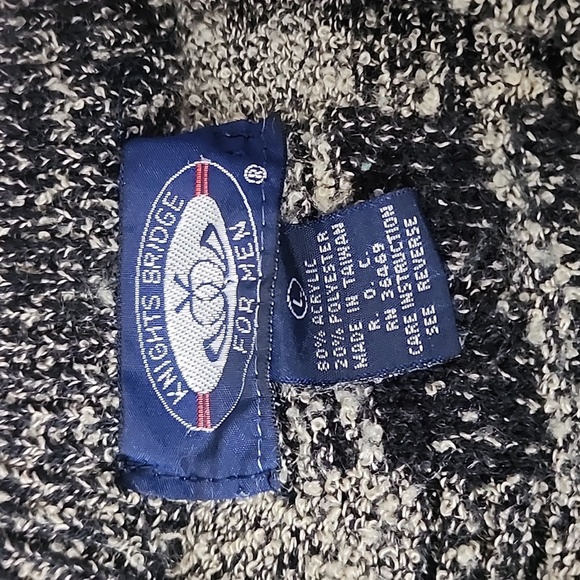 Vintage men's textured checkered pullover sweater - Picture 7 of 7